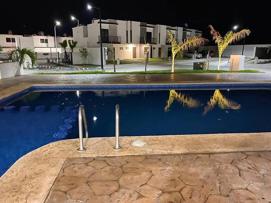 Hermosa Y Acogedora Casa En Comunidad Privada 马萨特兰 0*,