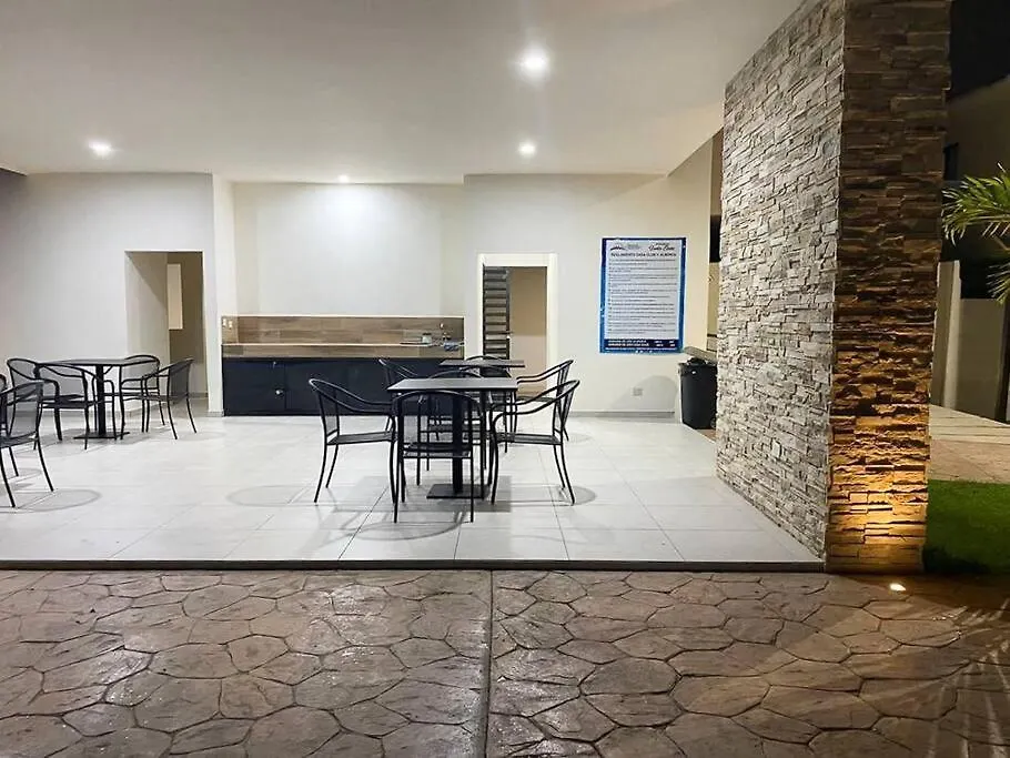 Hermosa Y Acogedora Casa En Comunidad Privada 马萨特兰 0*,