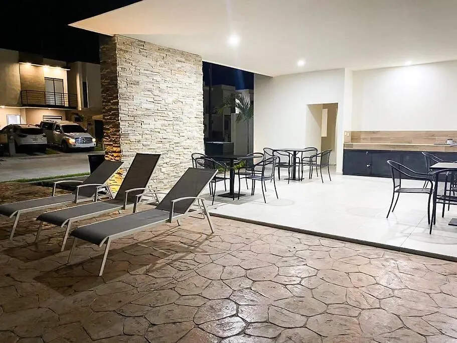 度假居 Hermosa Y Acogedora Casa En Comunidad Privada 马萨特兰